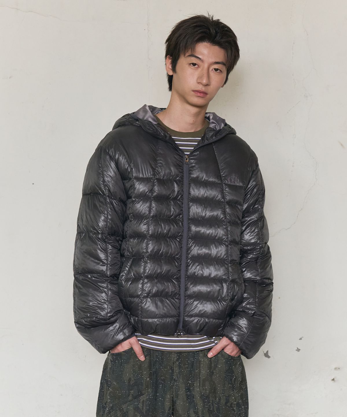 논타입(NONTYPE) HOODIE LIGHT QUILTED JACKET (CHACOAL)