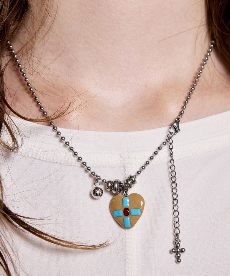 rosette heart necklace-latte