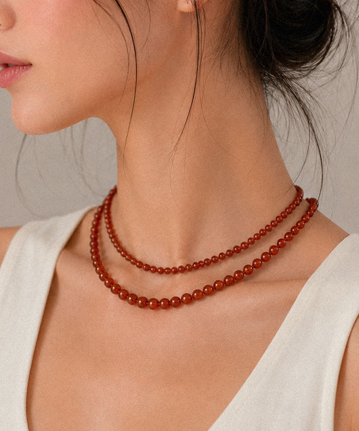 바이브나인(Vibe9) V9 Essential 31 Red Jade Necklace