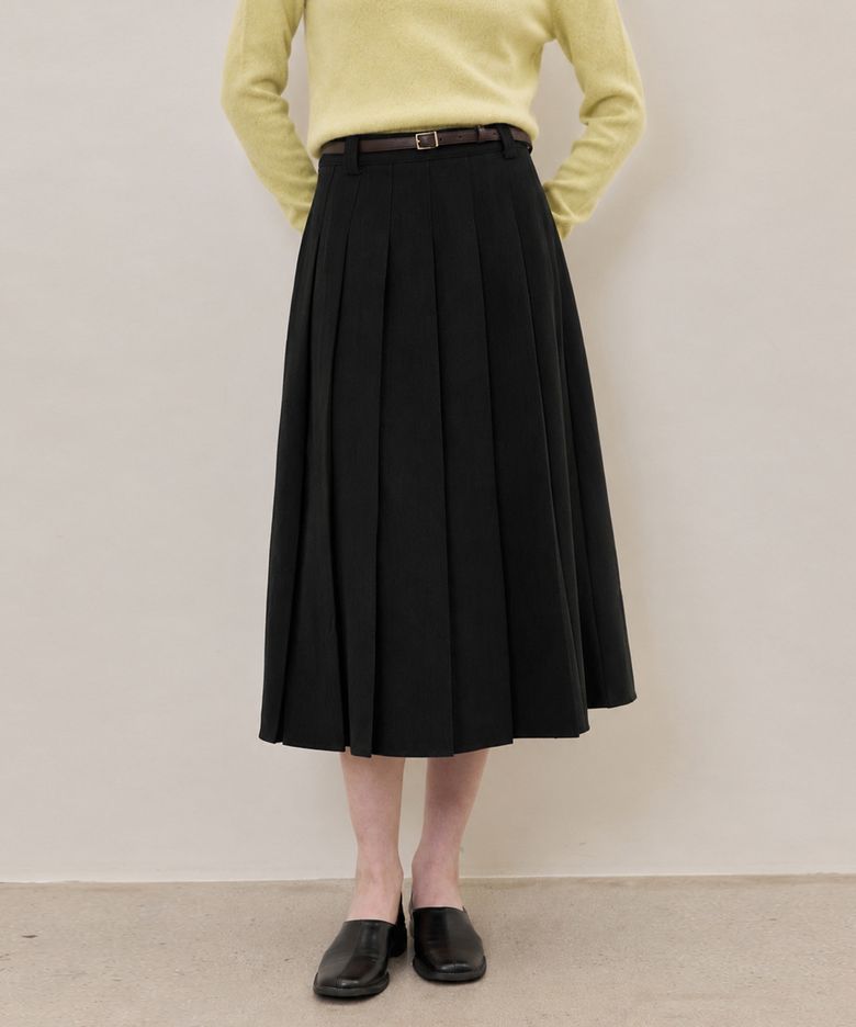 Urban Pleats Skirt_Black