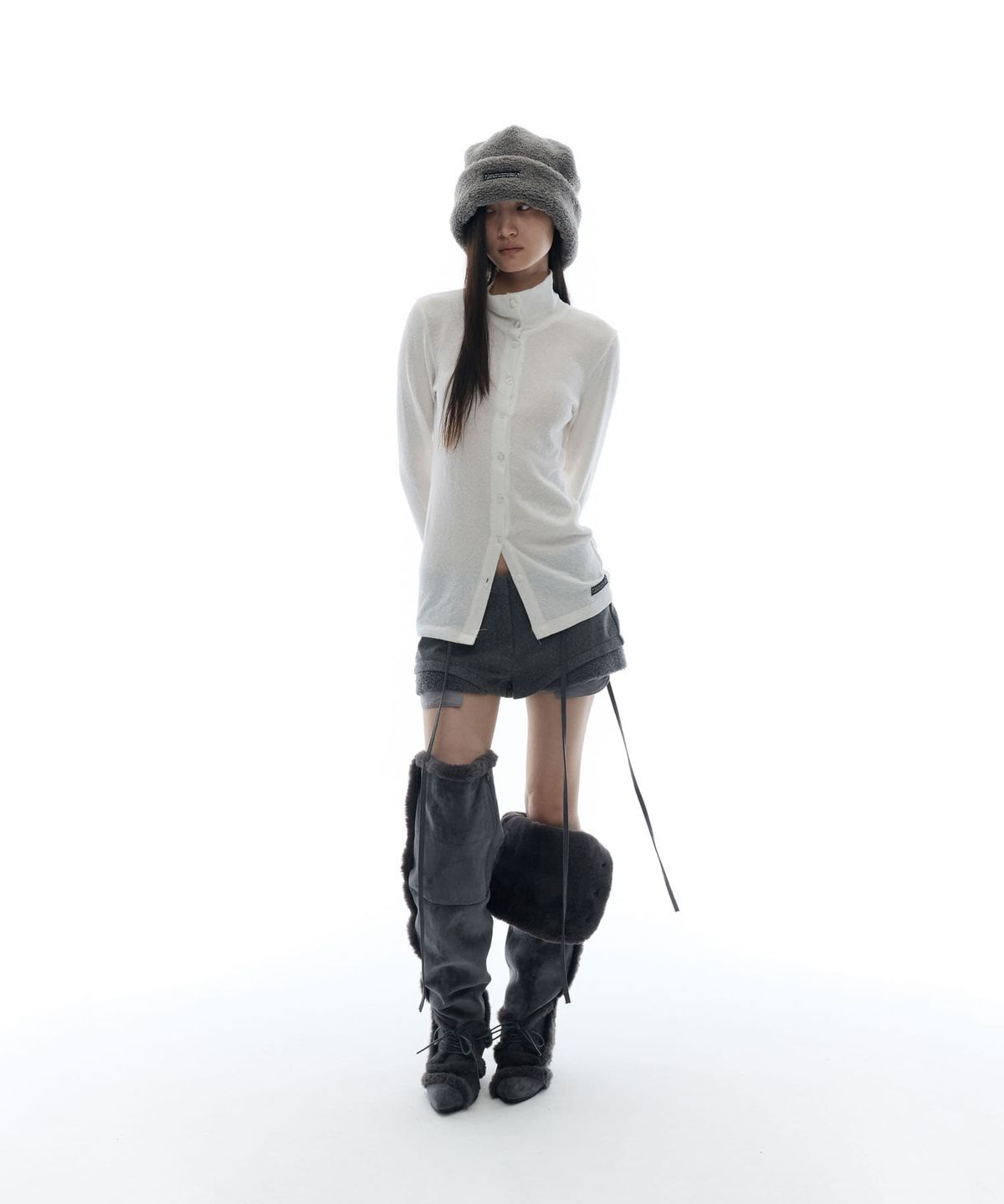 오호스(OJOS) Micro Wool Shorts / Grey