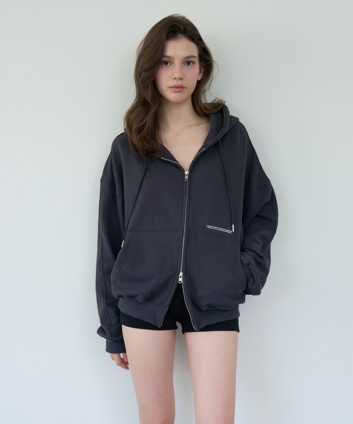 로시로우(LOSSYROW) Lettering Two-way Hoodie Zip-up - Charcoal