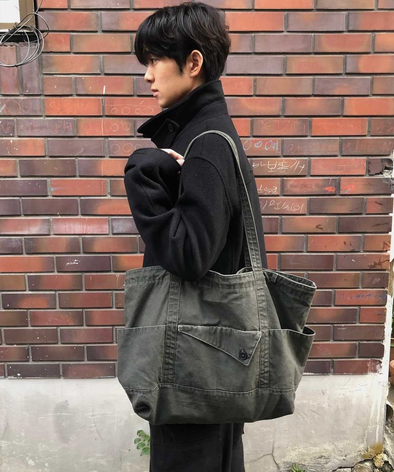 [임서진×미세키서울 맨] Big wrap pocket tote bag KHAKI
