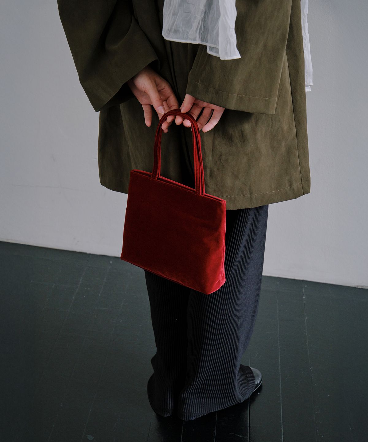 까르몽드(CARMONDE) Muse Tote Bag - Red(Velvet)