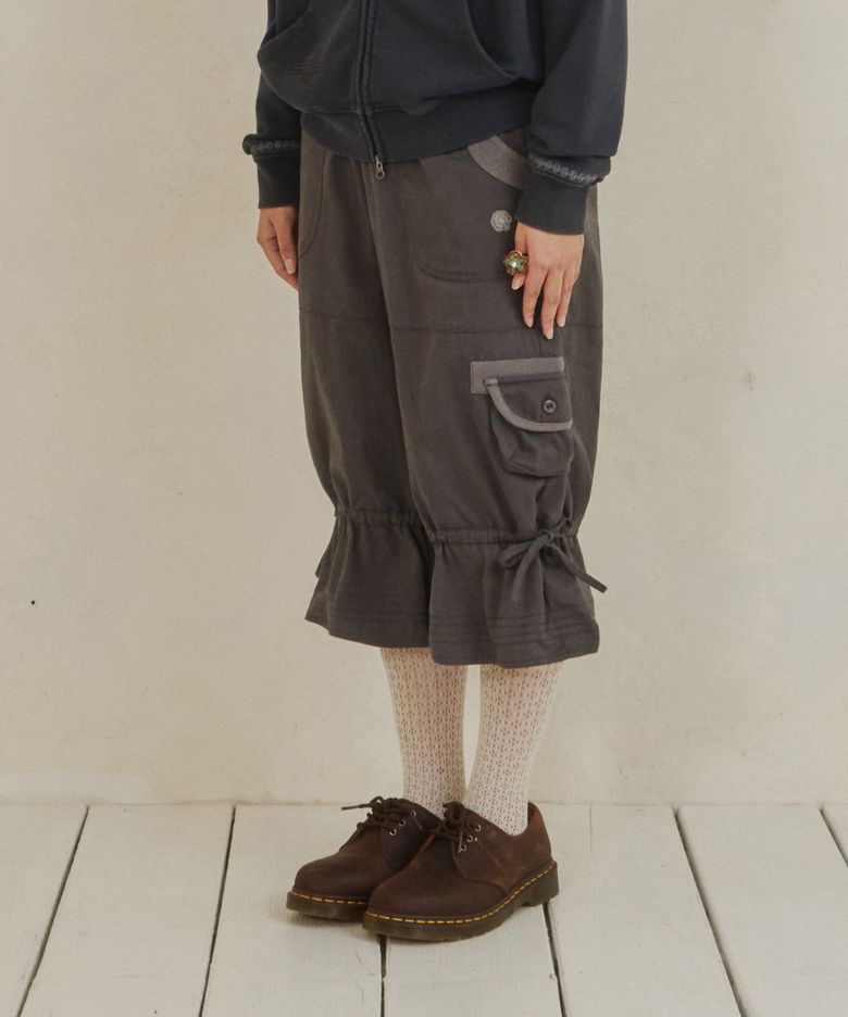 DD shirring fold-over capri pants (CHARCOAL)
