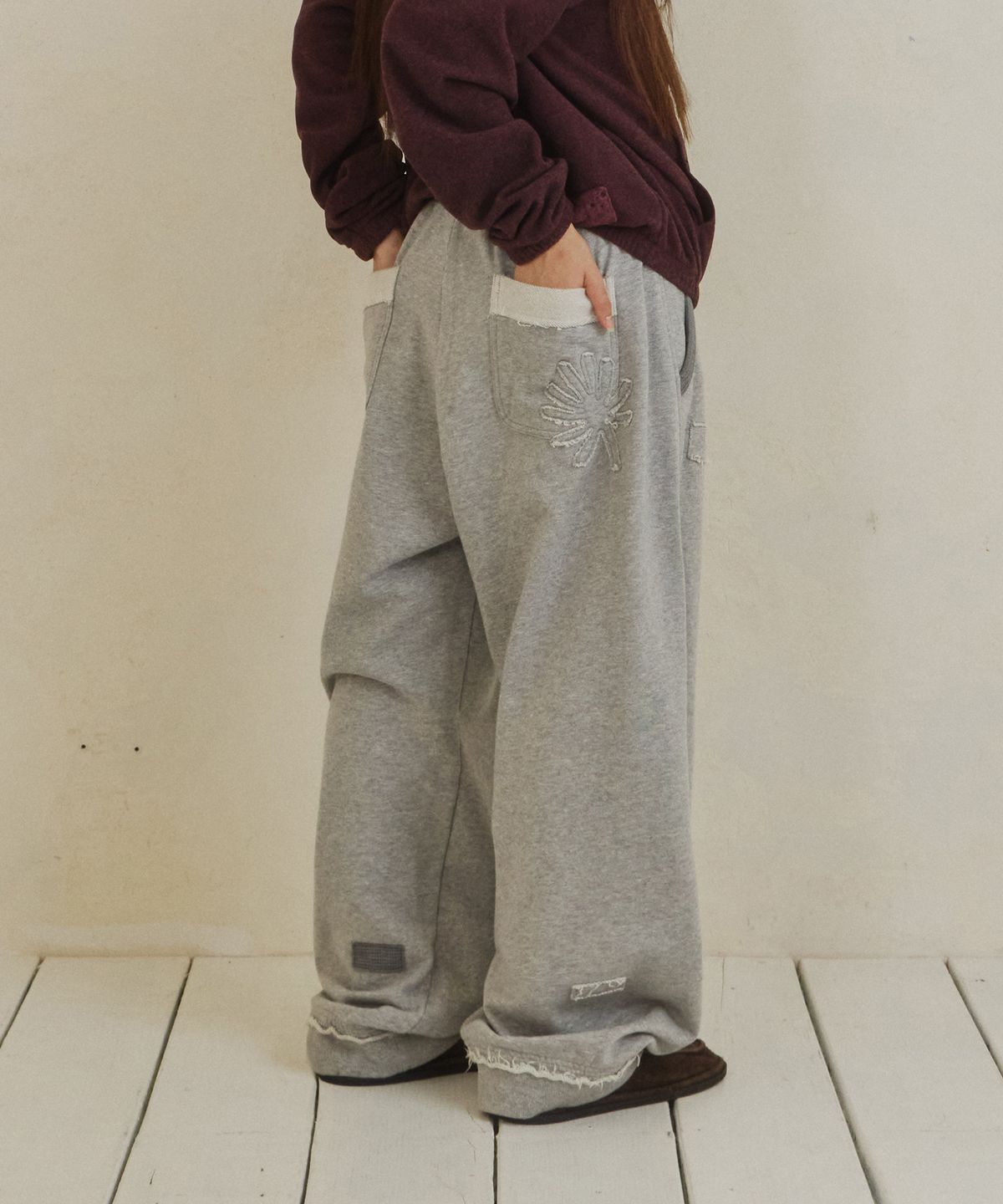 단델(DANDEL) DD mending patch rib sweat pants (GREY)