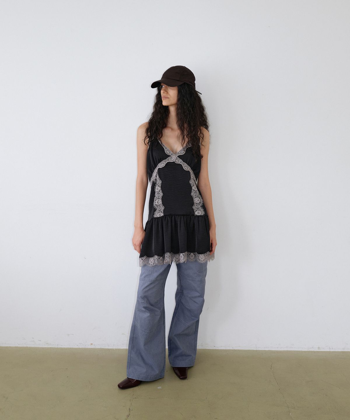 우네씬(UUNE SCENE) Lace Bustier Dress_Black