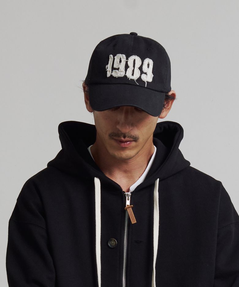 1989 워시드 아플리케 볼캡 BLACK