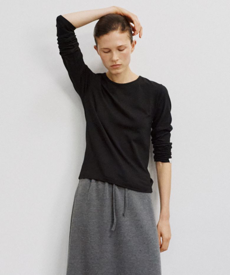 TS022 Modal Essential Long Sleeve (Black)