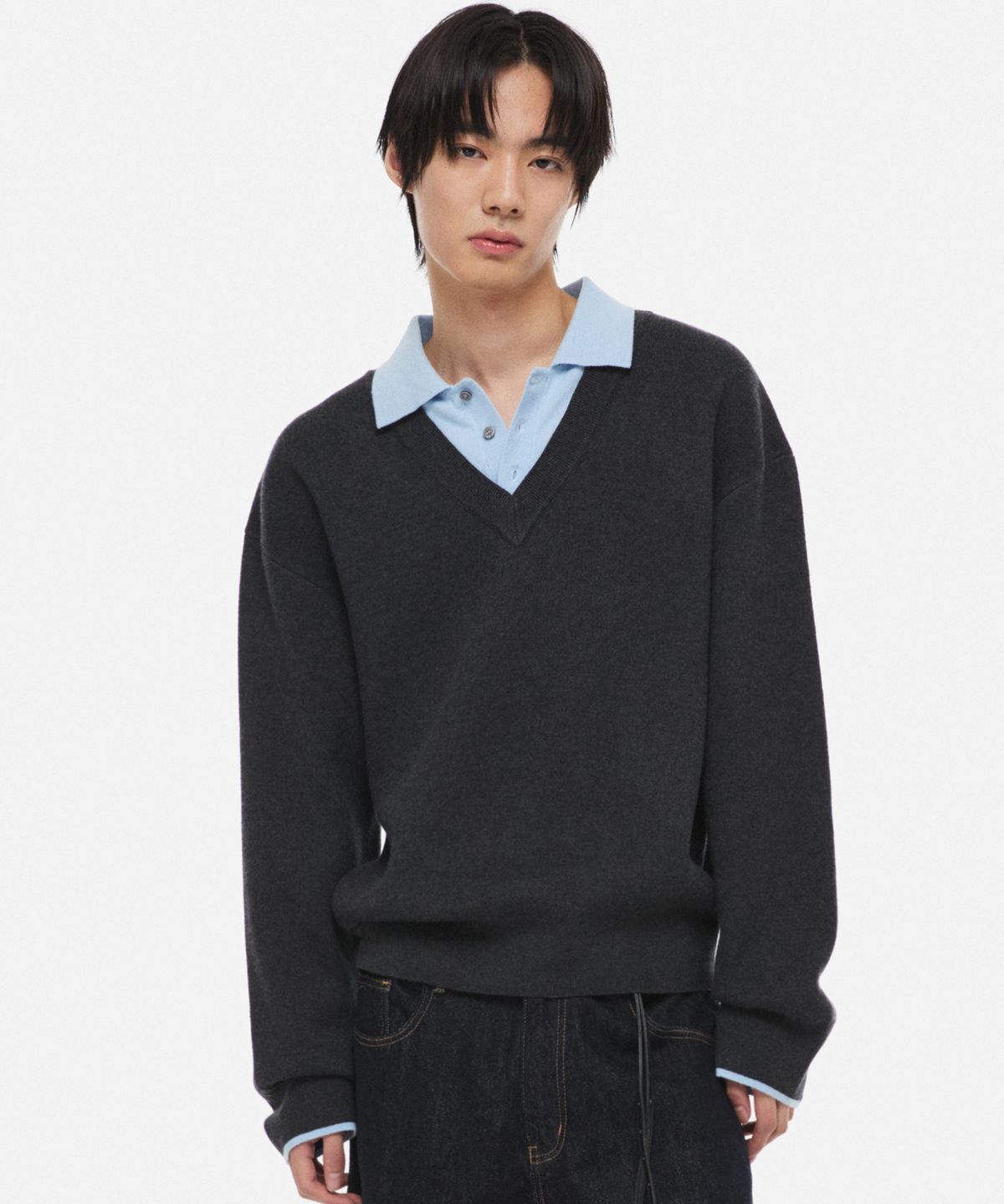 디앤에스알(DNSR) 레이어드 카라 울 블렌드 니트 차콜