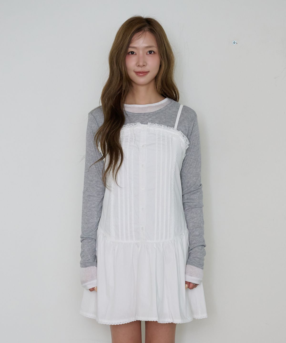 핑크파인애플(PINKPINEAPPLE) MILKY PLEAT CAMI DRESS_WHITE