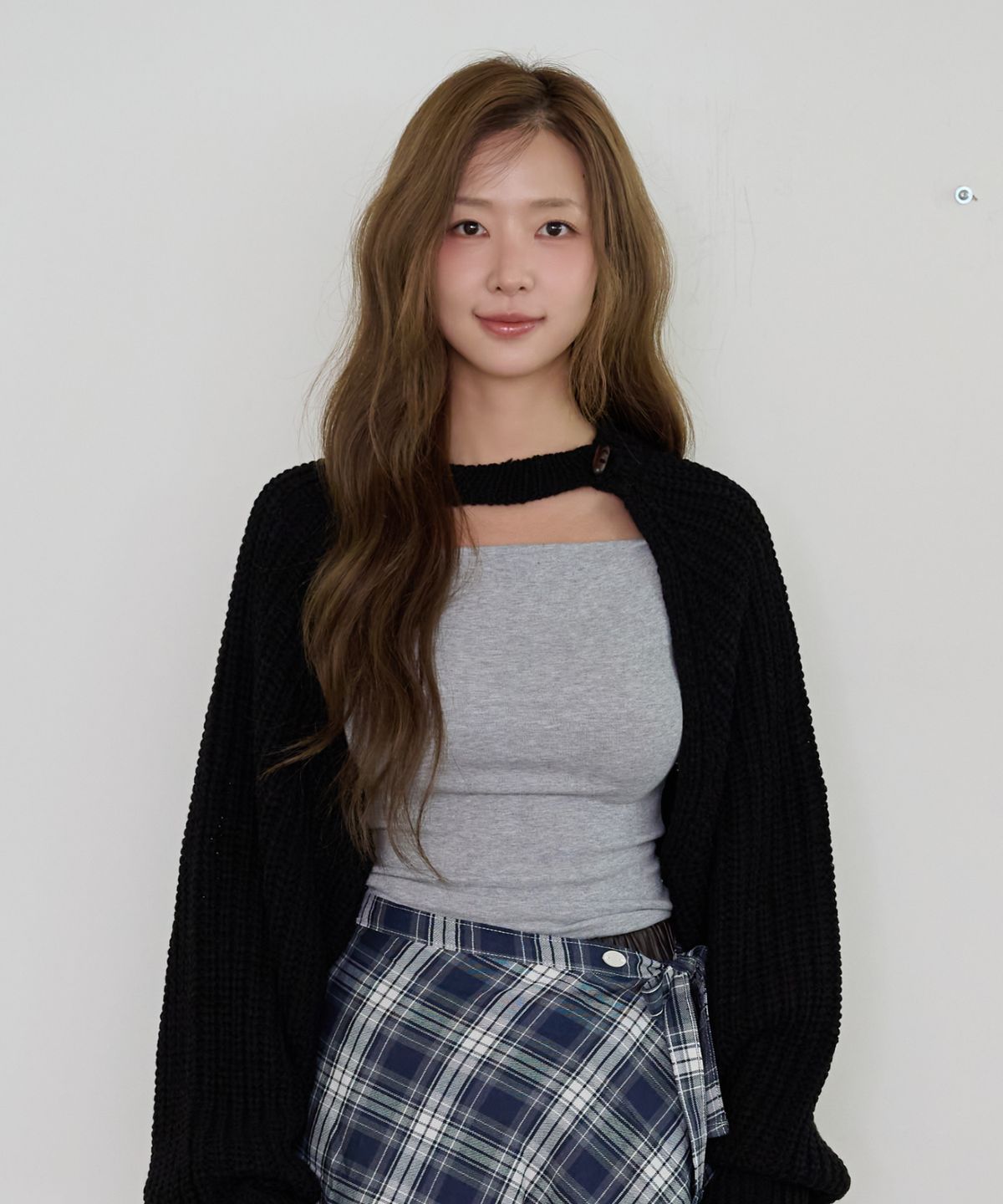핑크파인애플(PINKPINEAPPLE) COZY CHUNKY KNIT BOLERO_BLACK