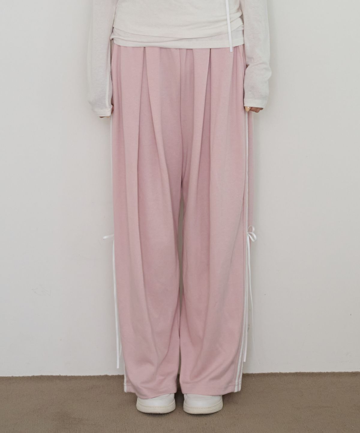 핑크파인애플(PINKPINEAPPLE) BUDDY RIBBON TRACK PANTS_PINK