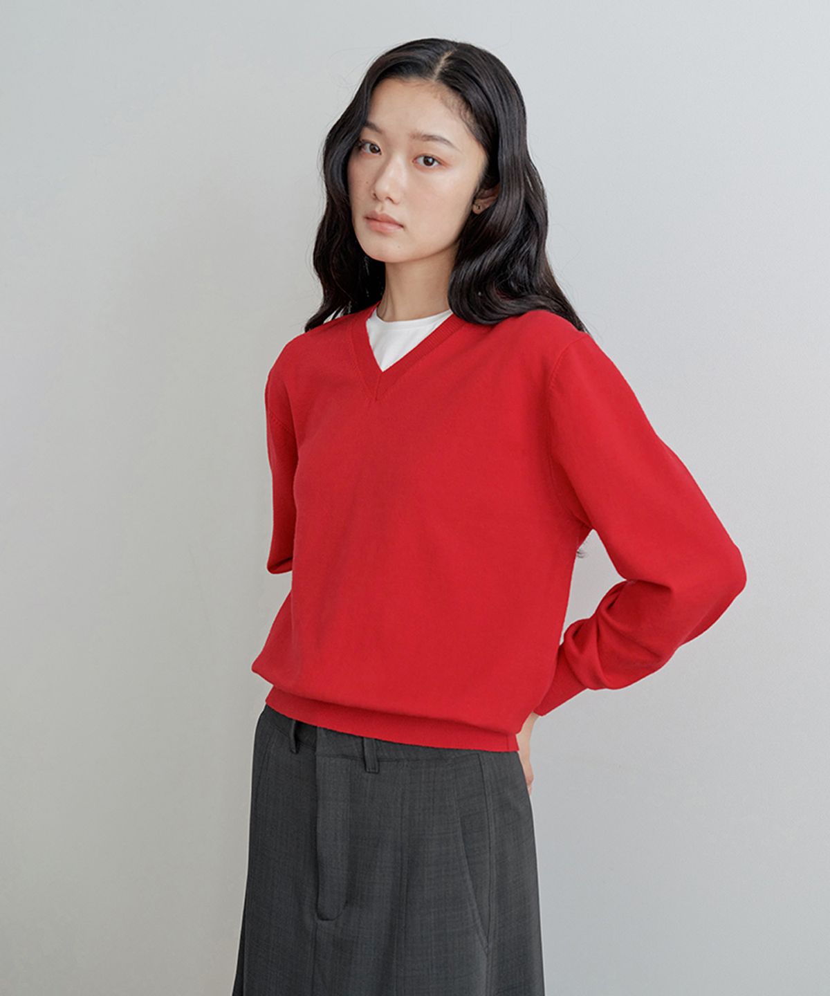 비올셋(BE ALL SET) Essentials V-neck Knit_Red