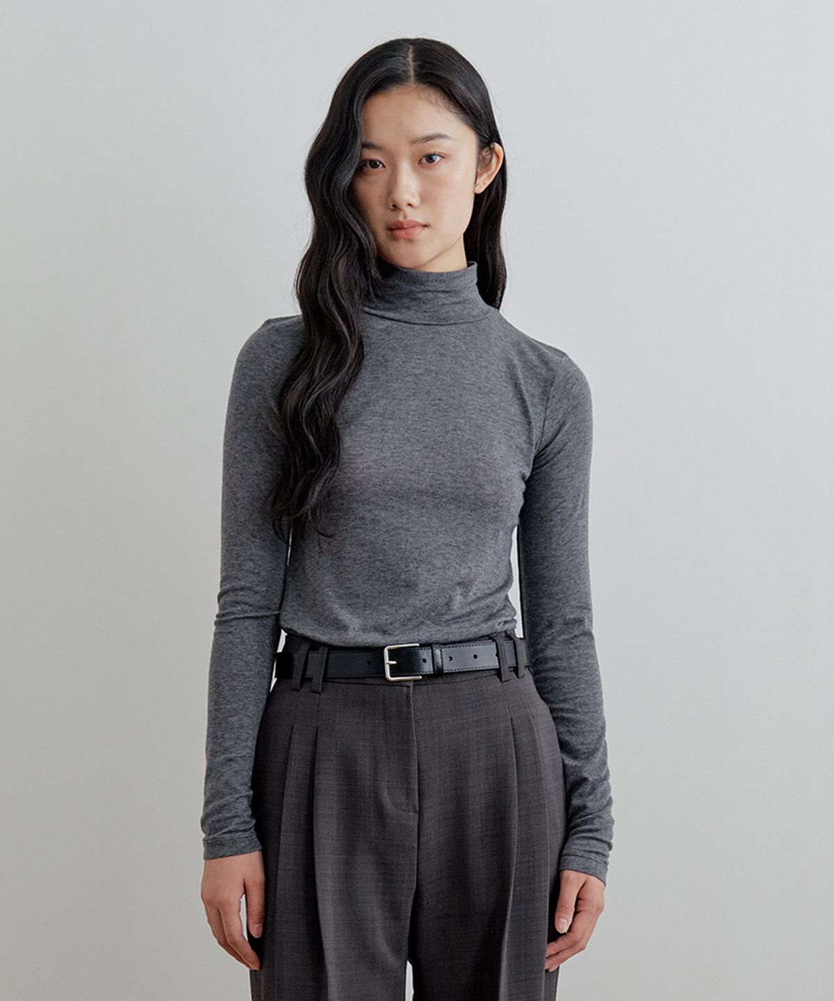비올셋(BE ALL SET) Soft Wool Turtleneck Top_Charcoal Grey