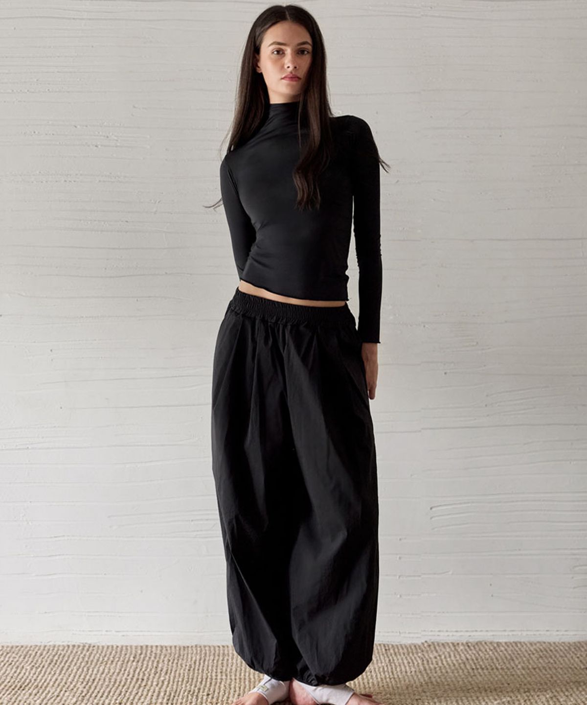데비웨어(DEVIWEAR) 이엘 와이드 하렘팬츠 DEVI-B0109-블랙