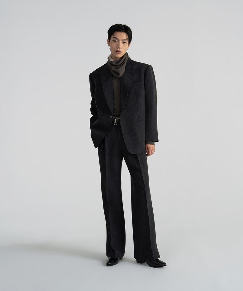 (UNI) VIRGIN WOOL BELTED FLARED PANTS - CHARCOAL GREY