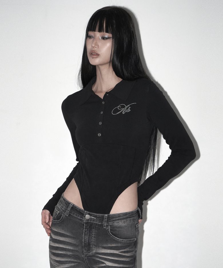 슬림 라인 카라 티셔츠 블랙