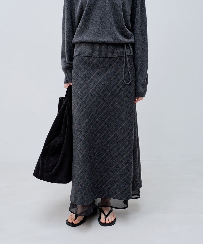 CHECK MAXI SKIRT_CHARCOAL