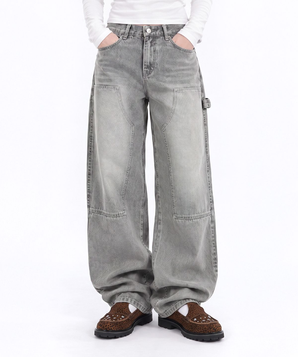 랜덤오프(RANDOMOFF) BTB : CURVE PANEL JEANS [GRAY CORE]