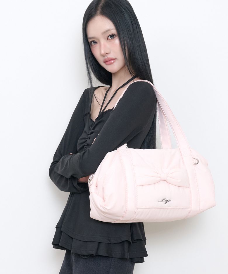 코지 보우 더플 백 핑크