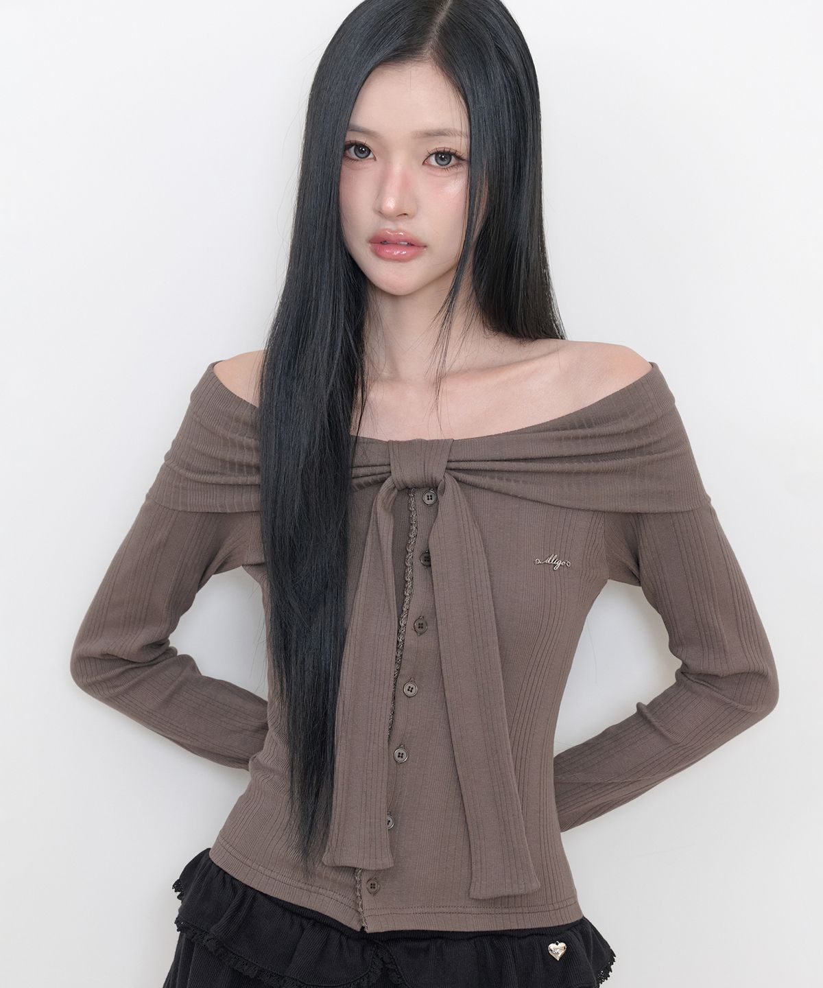 일리고(ILLIGO) 퓨어 보우 가디건 탑 브라운