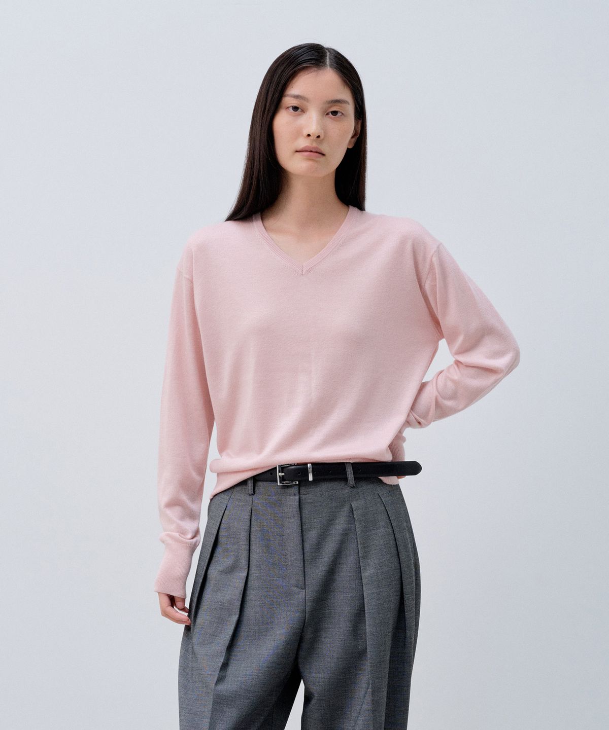 노티아(NOTIA) WOOL SILK V NECK KNIT PULLOVER_PINK