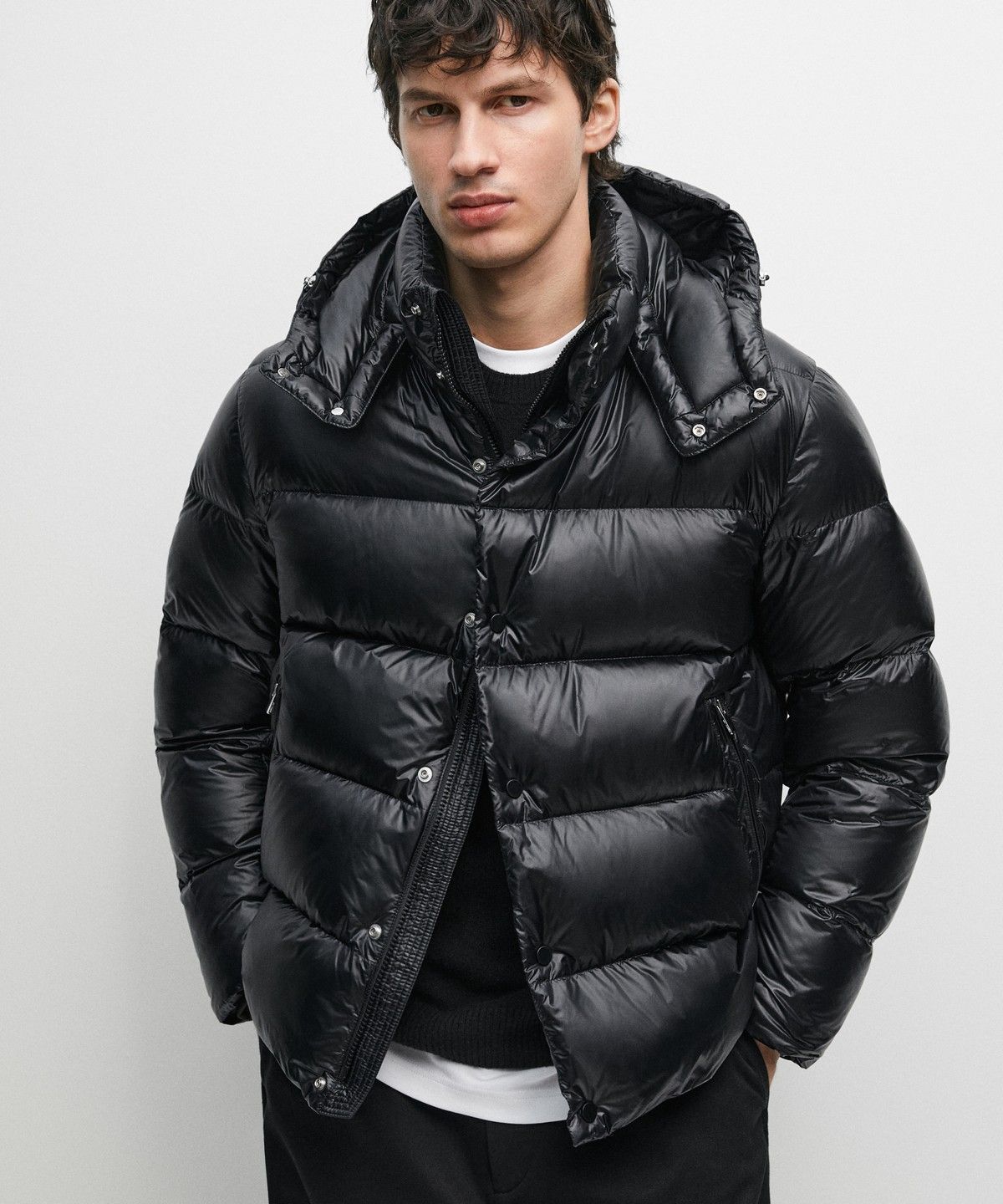 마시모두띠(MASSIMO DUTTI) 새틴 다운 패딩