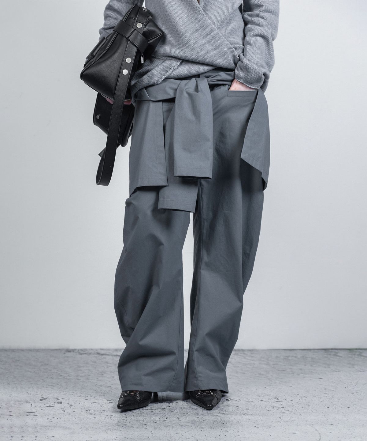 나체(NACHE) TIED SHIRT PANTS DUSTY BLUE