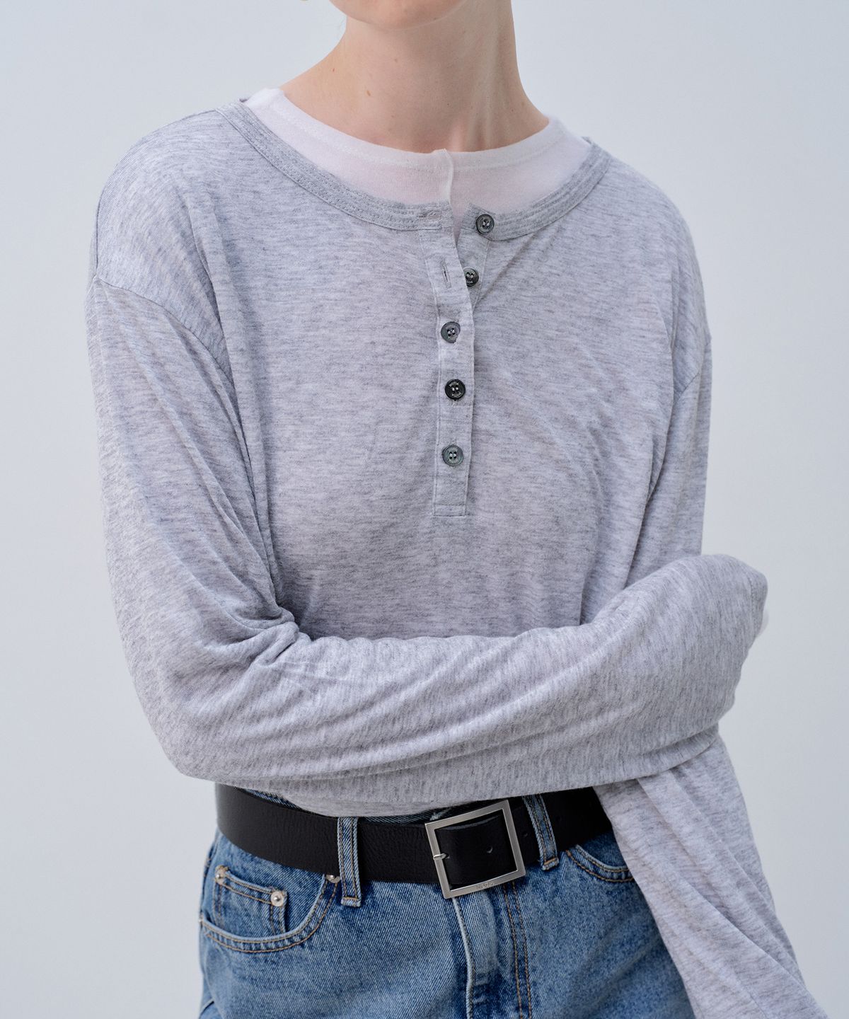 노티아(NOTIA) HENRY NECK T SHIRTS_MELANGE GREY