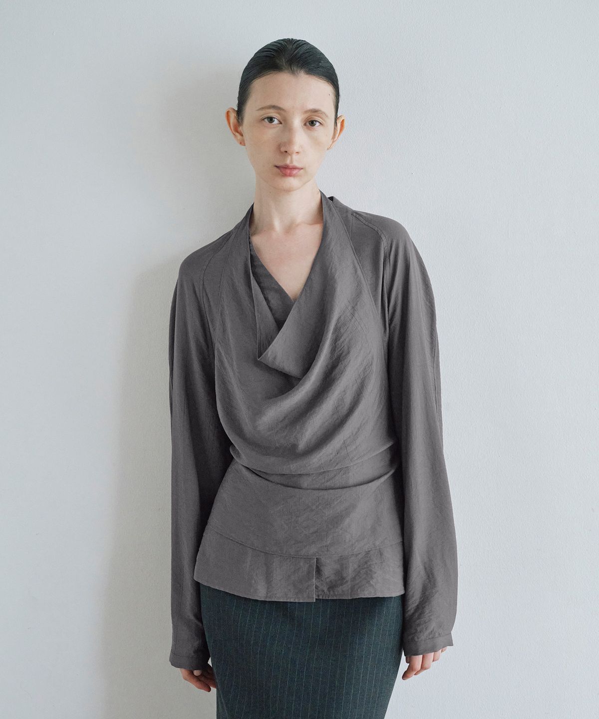 노티아(NOTIA) HALTER  BLOUSE SET_GREY