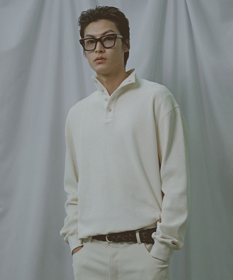 [COLLECTION LINE] 피그먼트 워시드 하프넥 티 아이보리