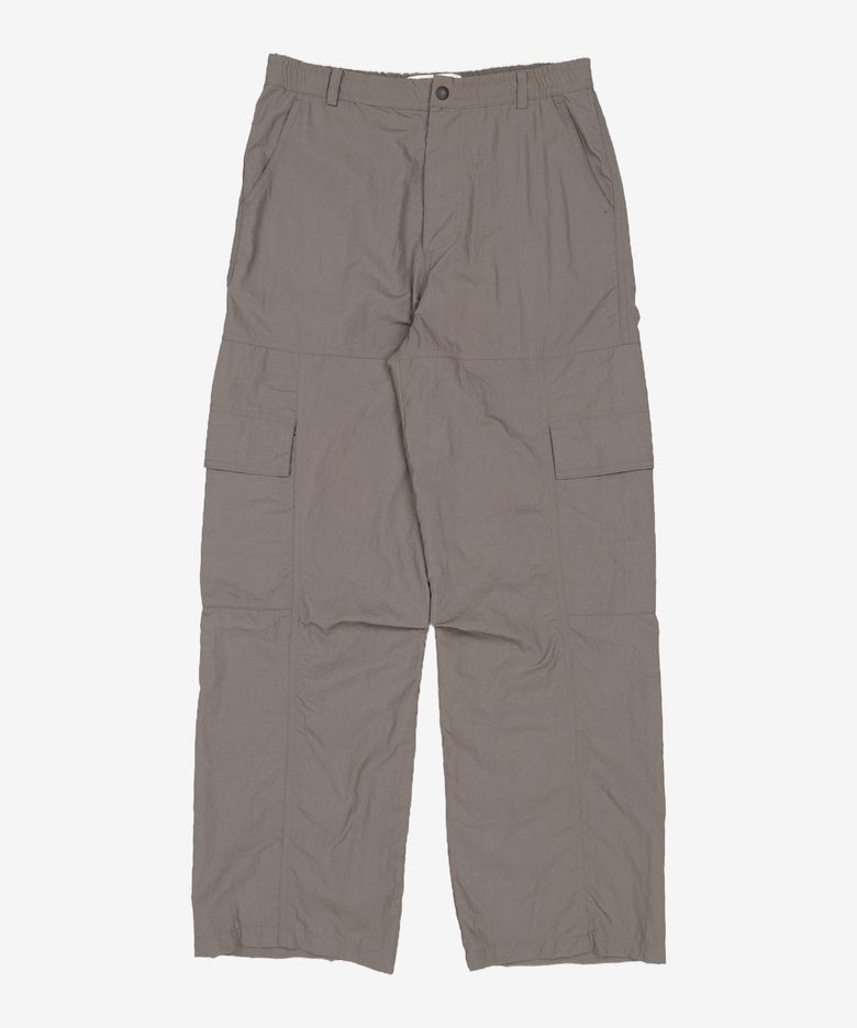 UNIFORM NYLON CARGO PANTS (KHAKI) 1
