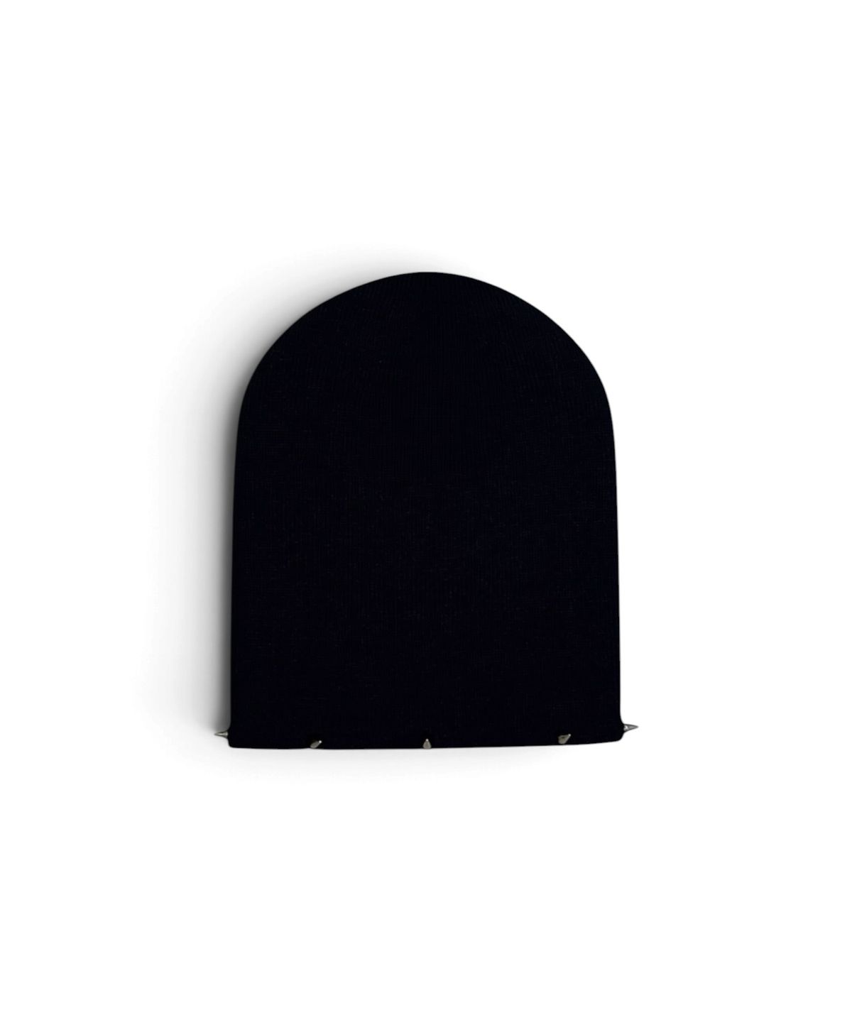 본슬리피(BORN SLIPPY) Savage Fang Stud Beanie