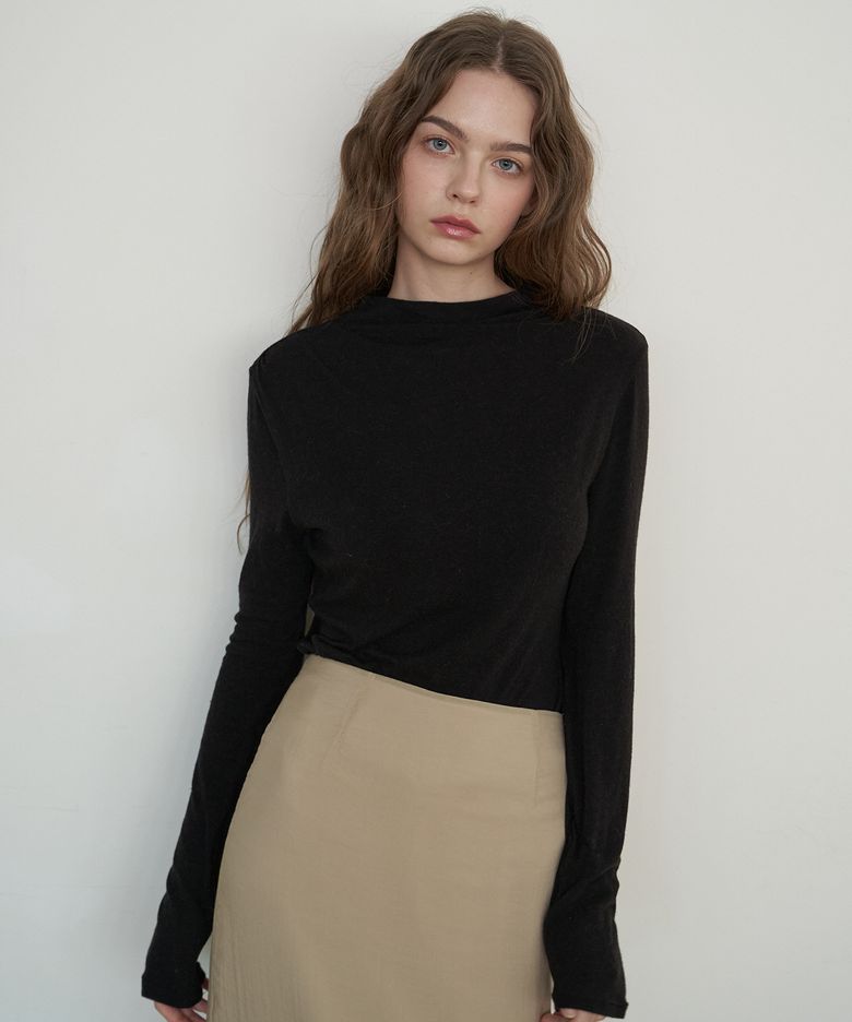 HALF NECK ANGORA TEE_BK