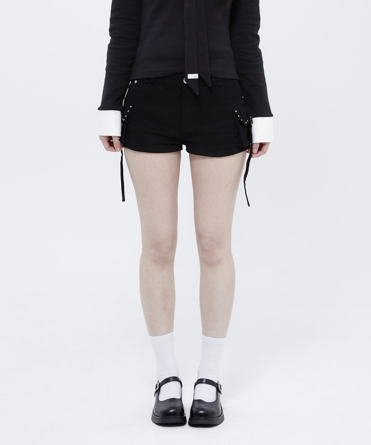알키알카(ALKI ALKA) Strapped Cargo Shorts (Black)_ALKAS01508