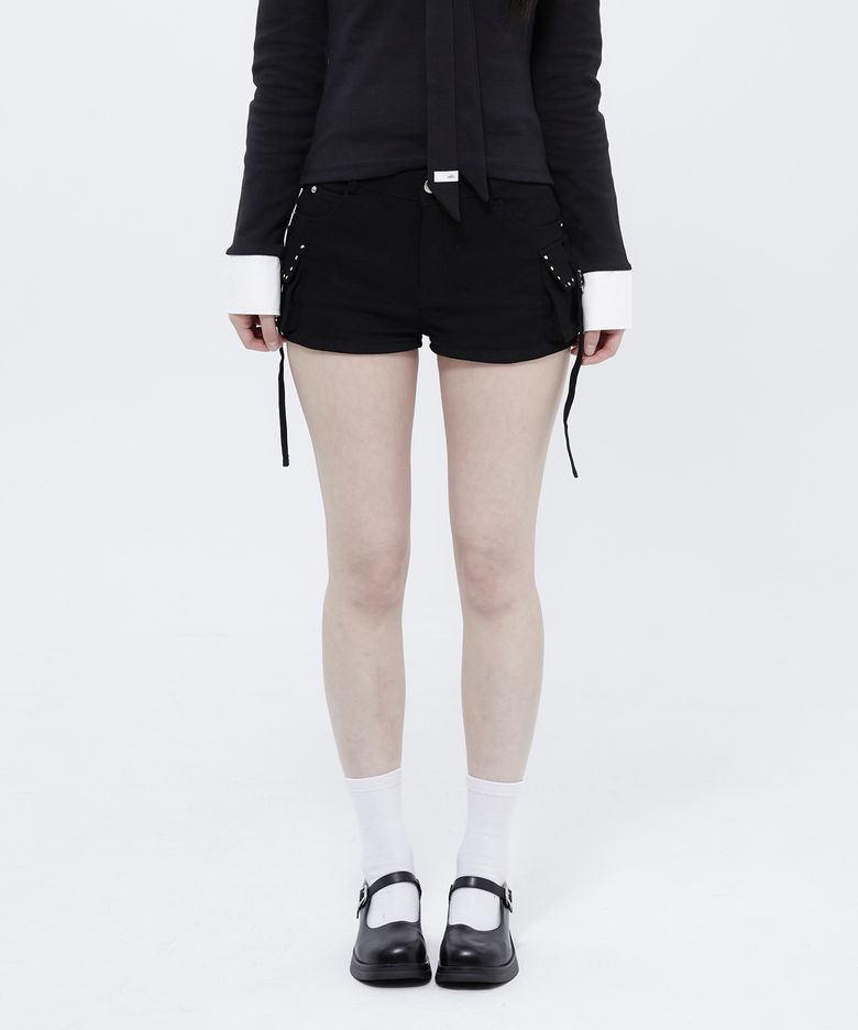 Strapped Cargo Shorts (Black)_ALKAS01508