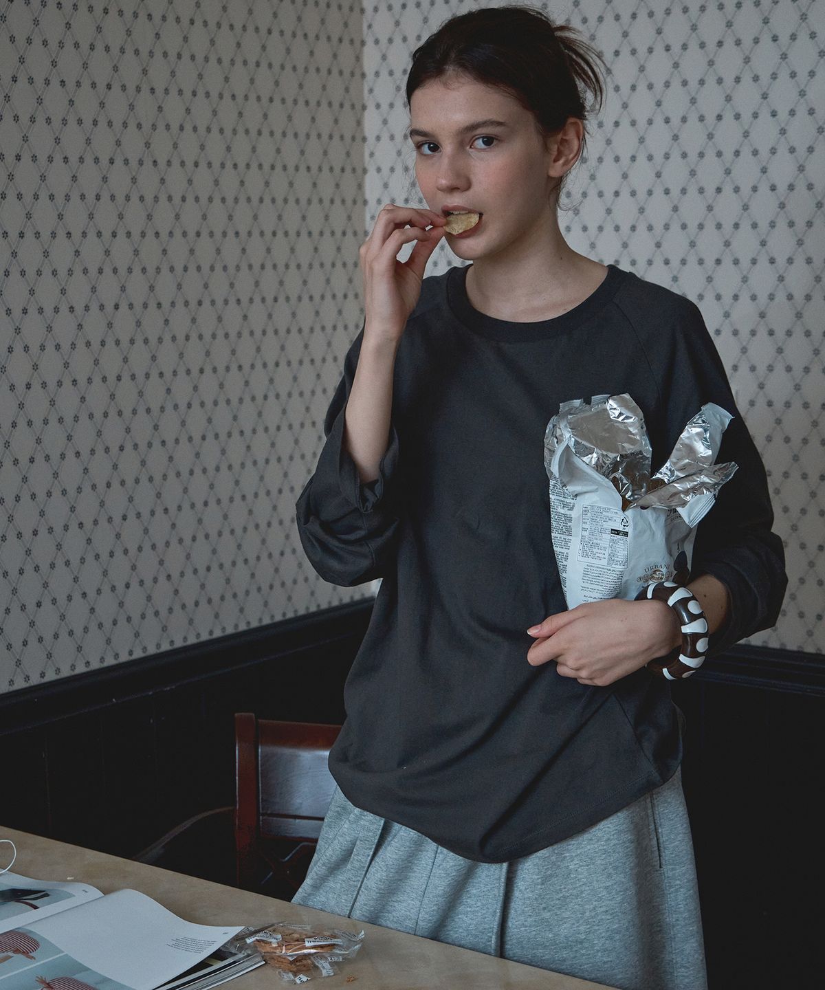 바니쉬먼트(VANISHMENT) Raglan cotton long tee (4color)
