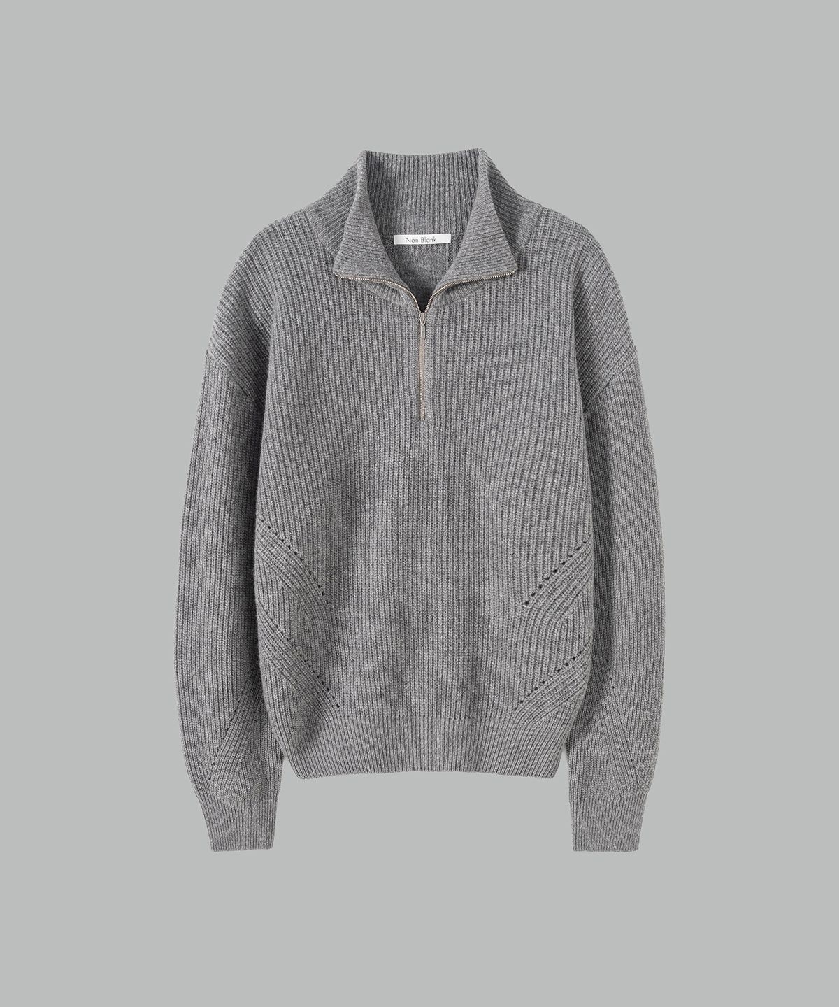넌블랭크(NONBLANK) 캐시미어 블렌드 루즈 핏 하프 집업 칼라 니트_MELANGE GREY