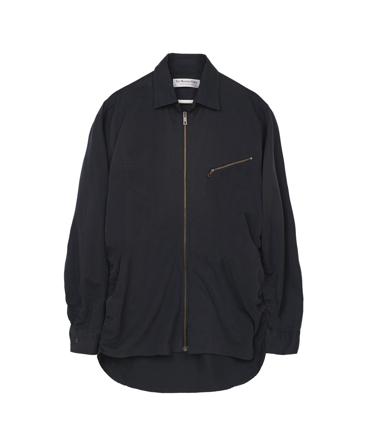더뮤지엄비지터(THEMUSEUMVISITOR) SHIRRING ZIP-UP SHIRT (NAVY)