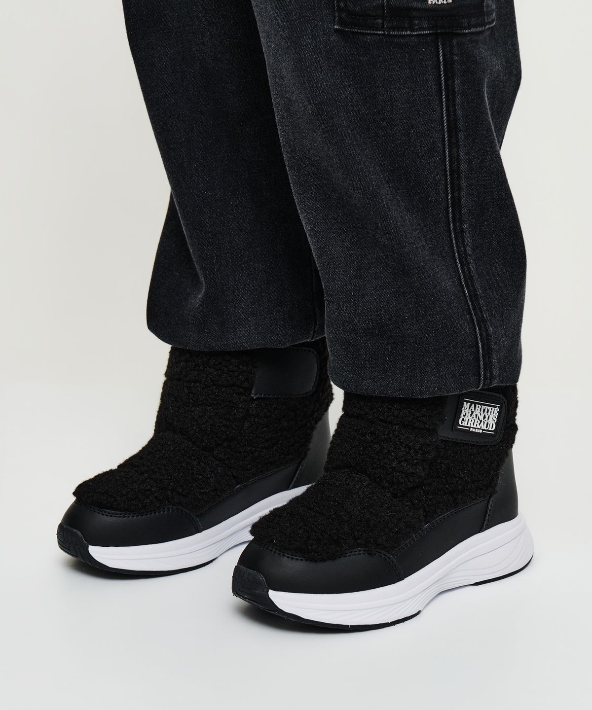 마리떼 키즈(MARITHÉ KIDS) KIDS SHEARLING PADDING BOOTS black