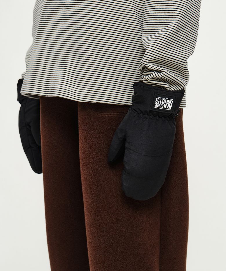 KIDS CLASSIC LOGO PADDING MITTEN black