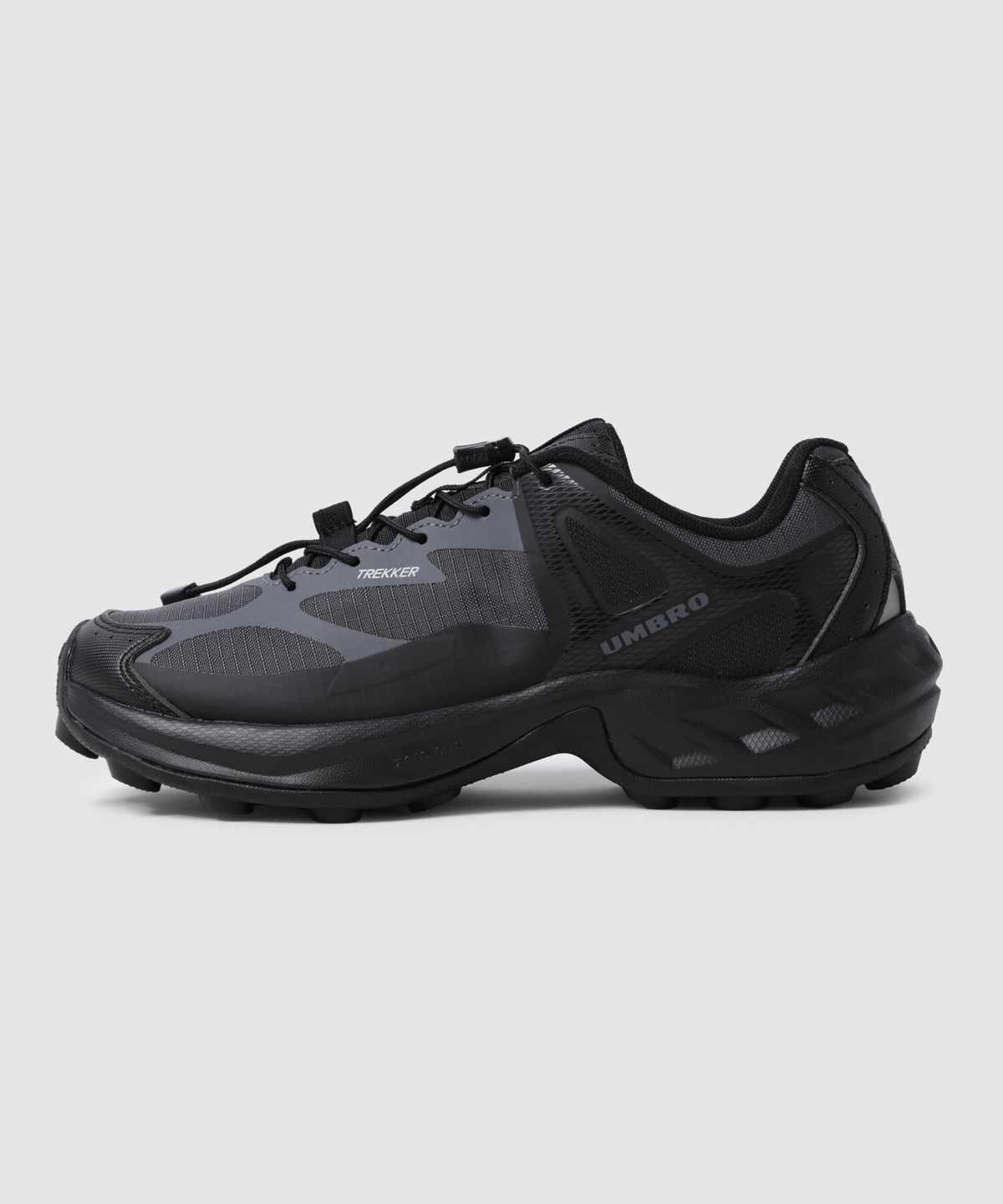 엄브로(UMBRO) TREKKER (트래커) 블랙 UR323CTP83