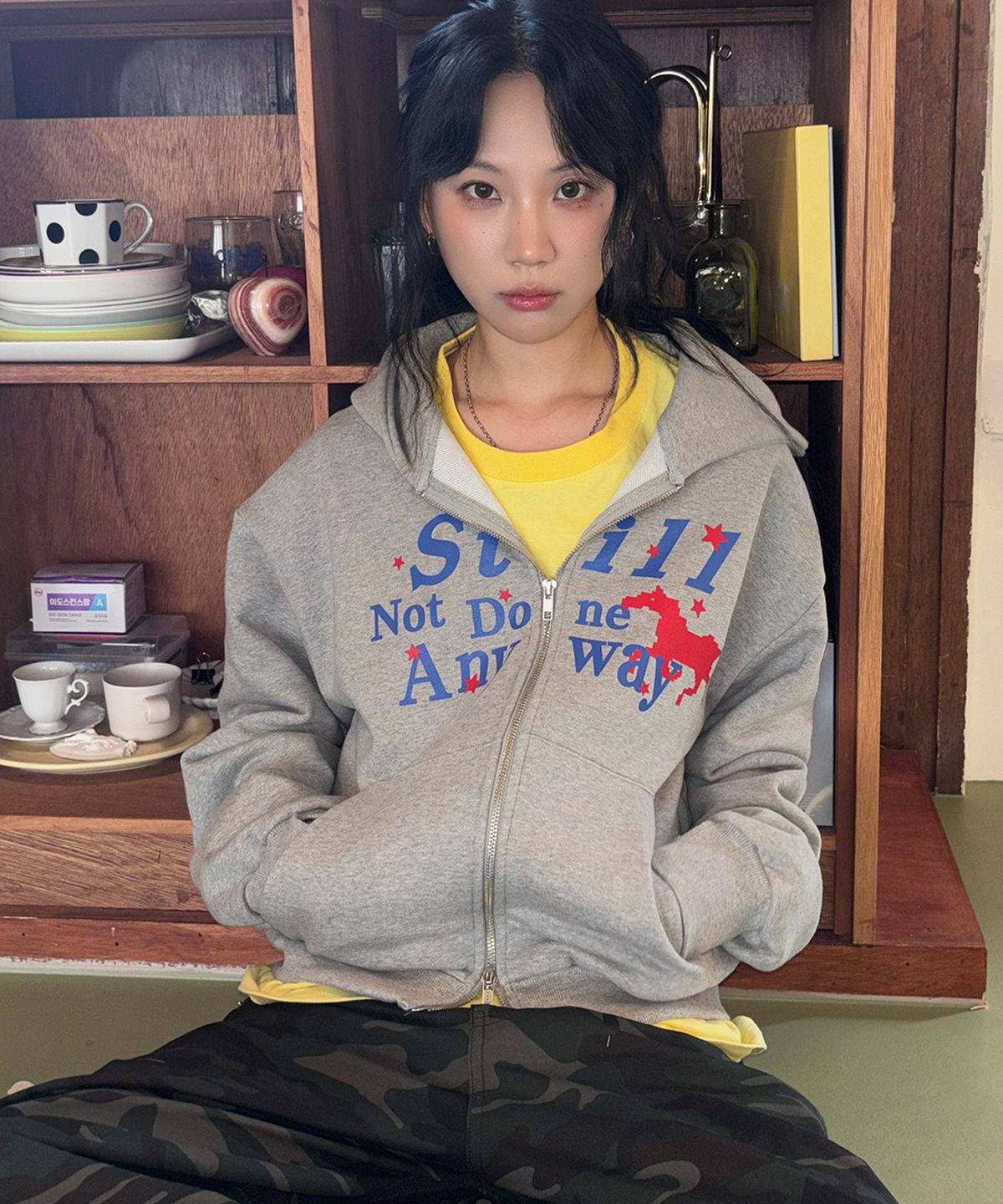 노디(NODI) 스틸 낫 후드 집업 멜란지 그레이