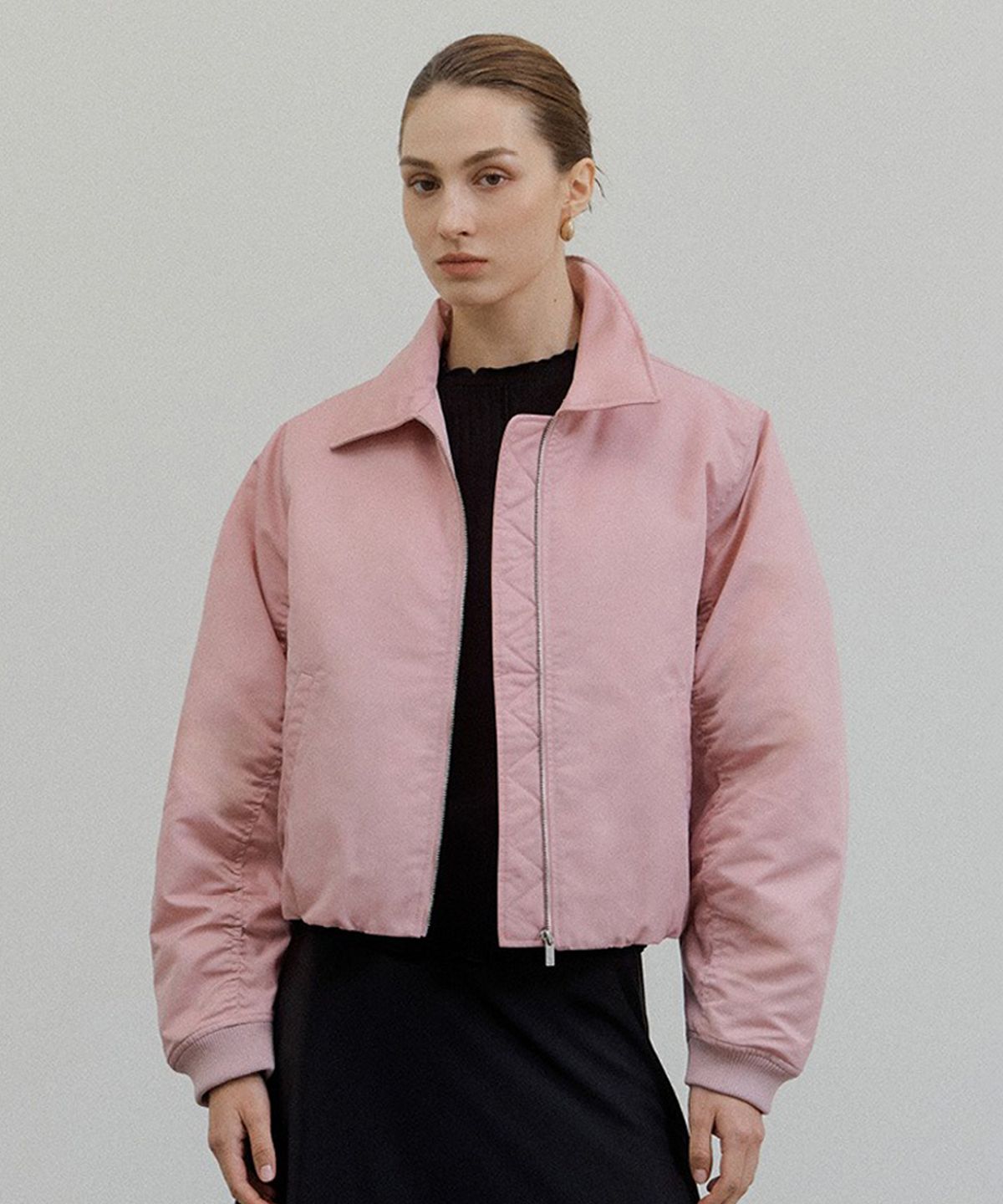 바니스뉴욕(BARNEYS NEWYORK) 26FW 봄버 점퍼 크림로즈