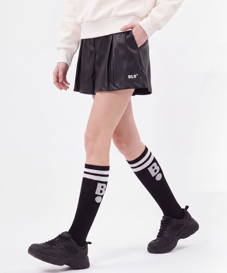 페이크 레더 하프팬츠_BK