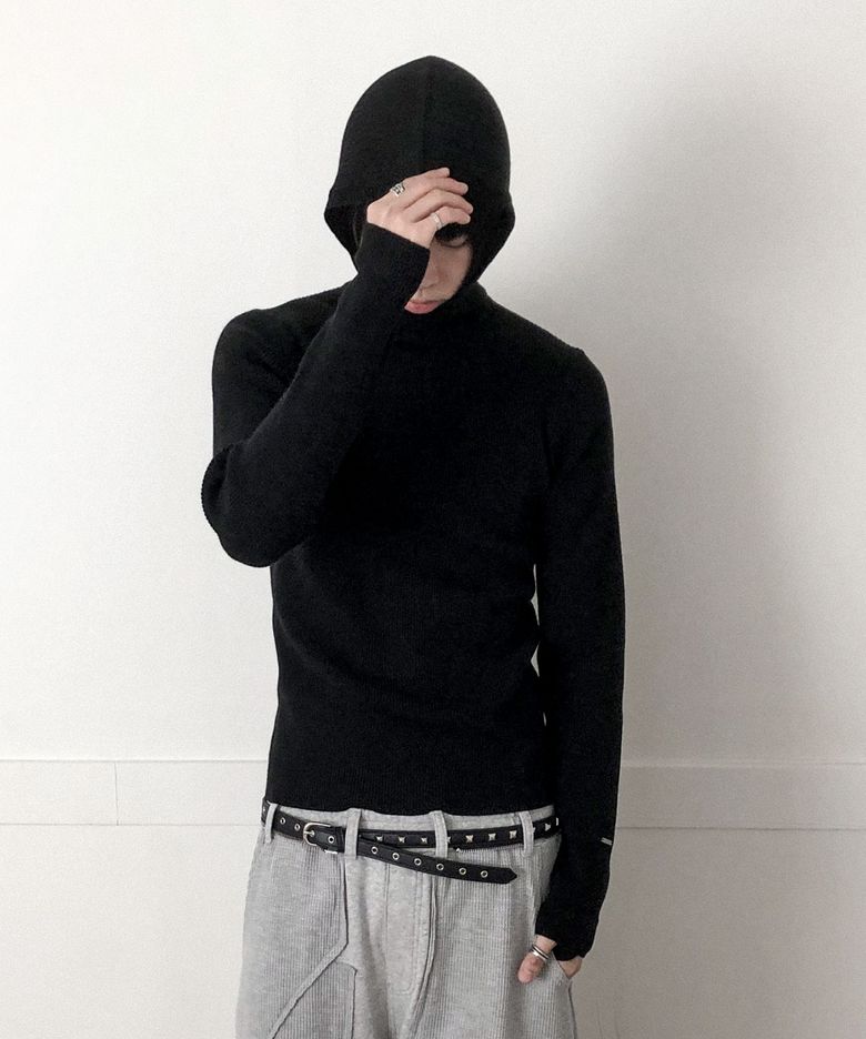 [나우아임영 PICK] SWAGGER KNITTED HOODIE BLACK