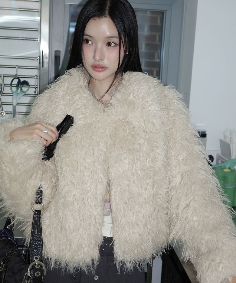 두들 카라 퍼 자켓-아이보리