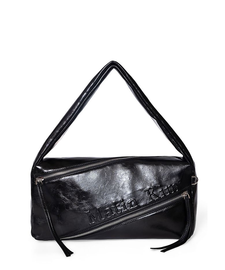 PADDED DIAGONAL ZIPPER BAG IN BLACK