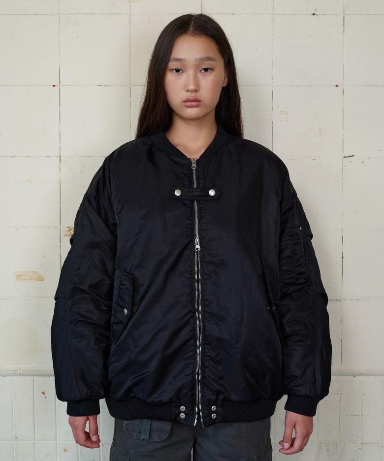 OVERSIZED TAB MA-1 BLACK
